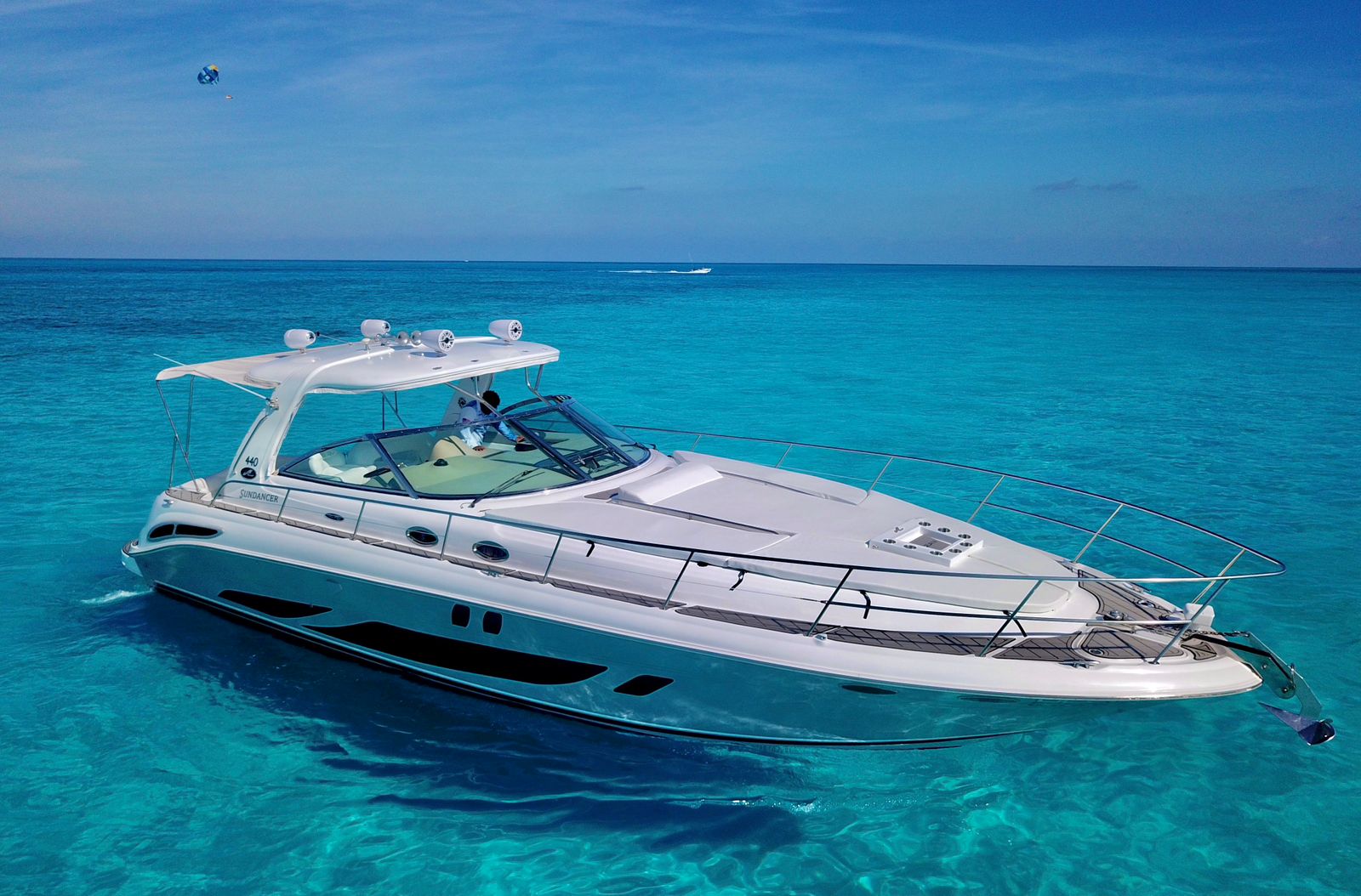 Sea Ray 440 Sundancer private yacht charter Isla Mujeres turquoise Caribbean